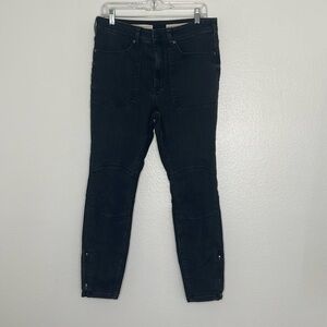 Anthropologie PILCRO high-rise denim black stretch leggings ankle zippers Sz 32